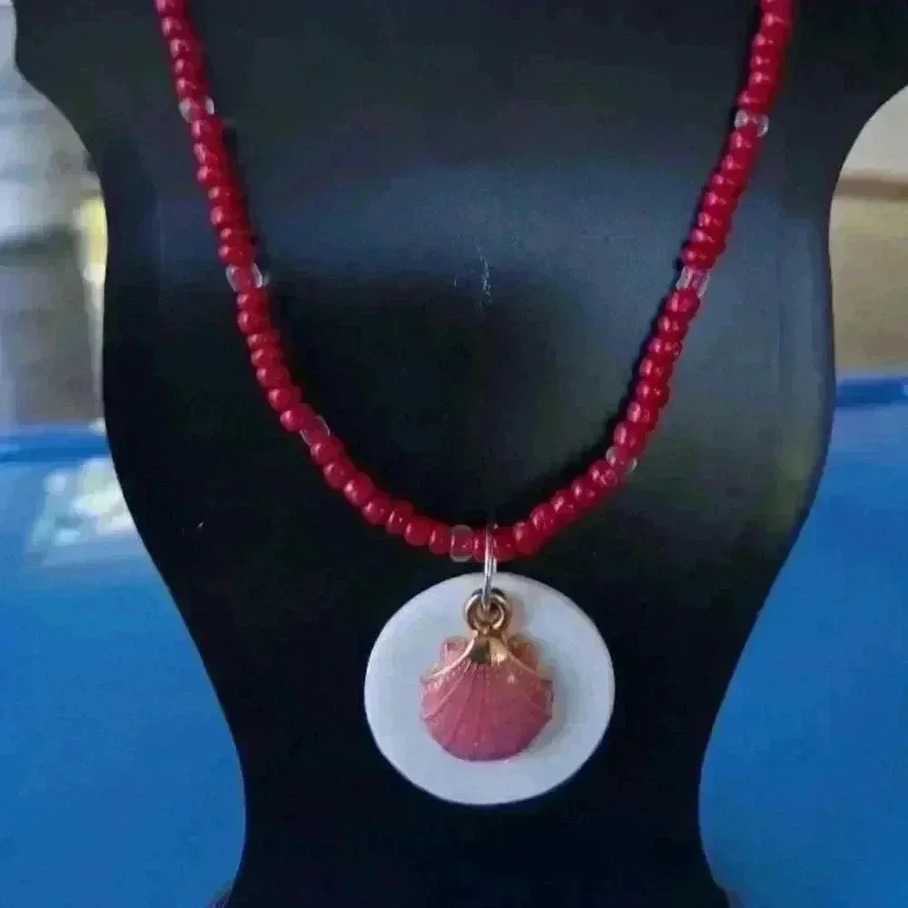 Mother of pearl beaded necklace
